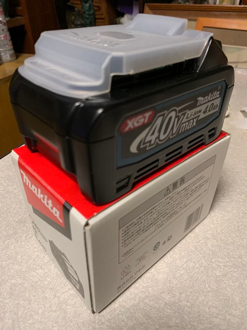 未使用に近いmakita BL4040 40V 4.0Ah ‼️PSEマークあり‼️ 未使用に近いmakita BL4040 40V 4.0Ah ‼️PSEマークあり‼️