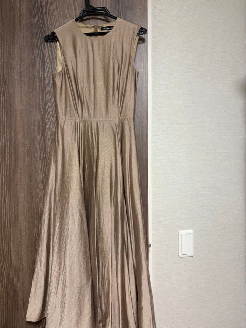 M-PREMIER ノースリーブ ロングワンピース 2色セット