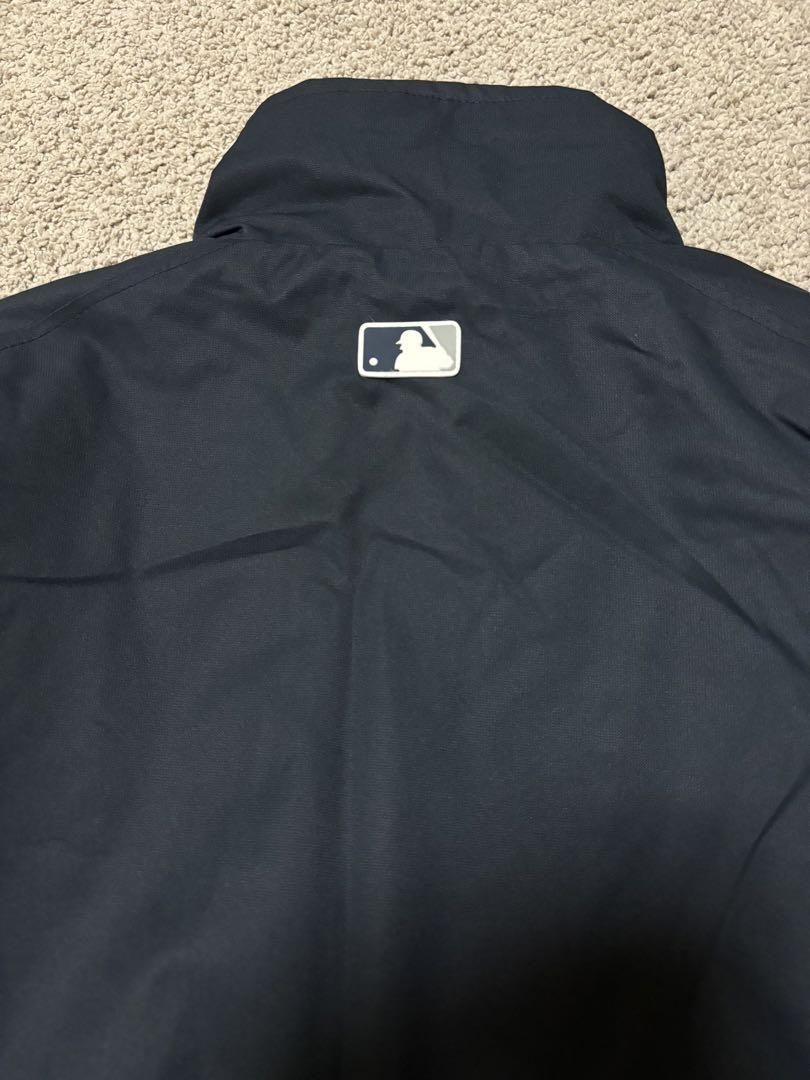MLB ヤンキース マジェスティック オーセンティック　ブルゾン スタジャン