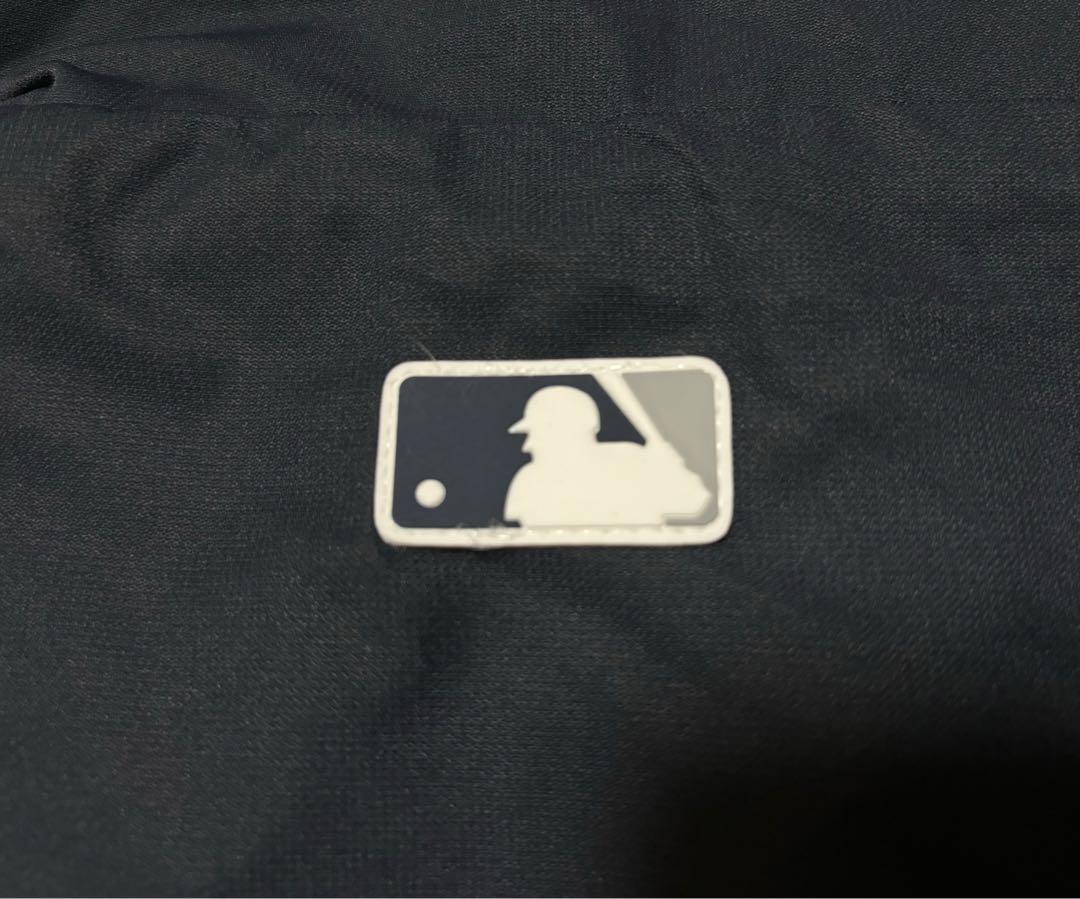 MLB ヤンキース マジェスティック オーセンティック　ブルゾン スタジャン