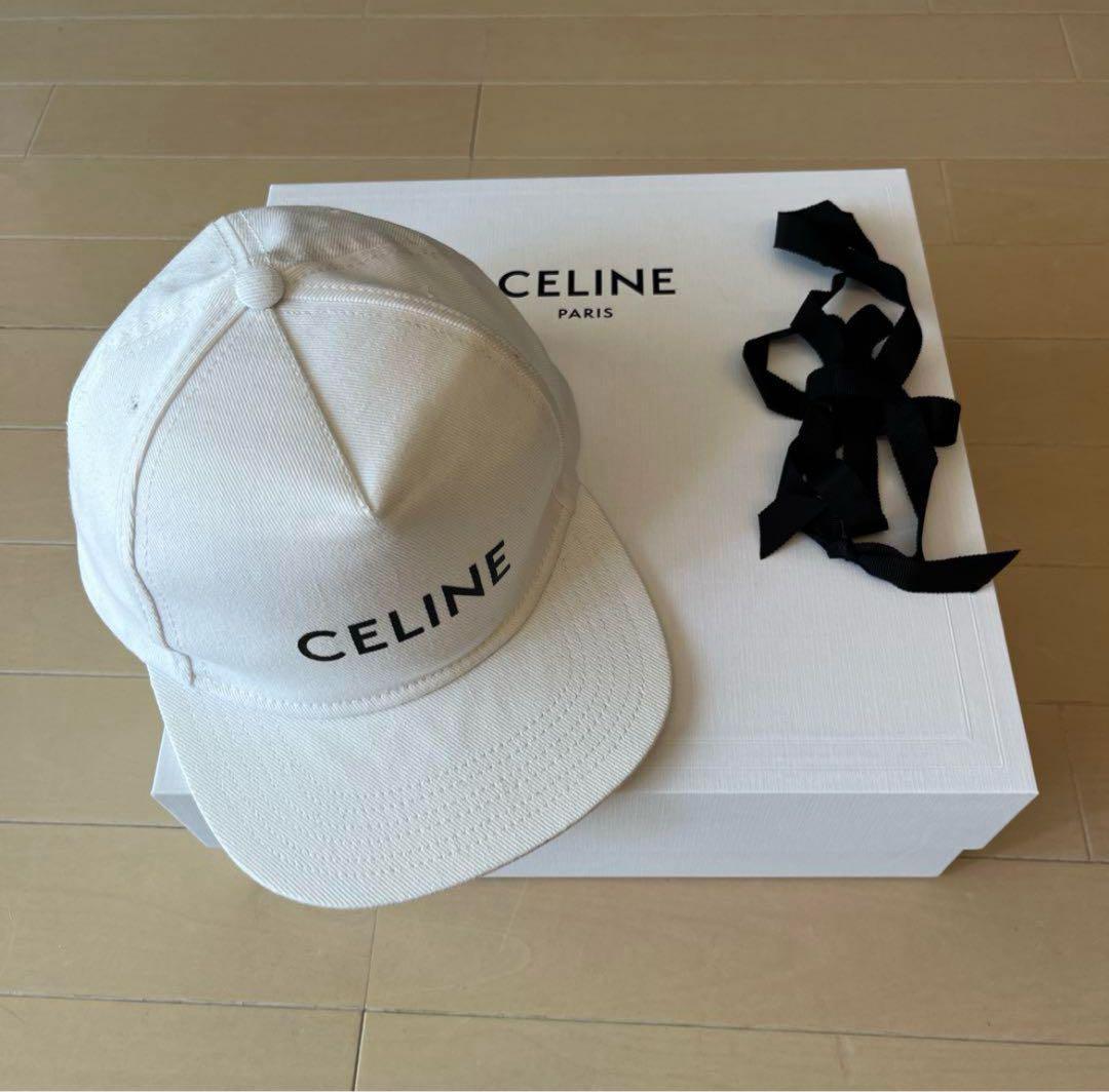 CELINE ホワイトキャップ