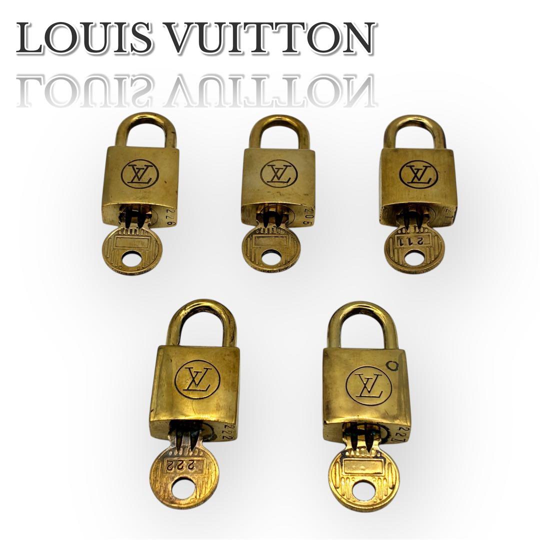 ルイヴィトン　パデロック　５点セット　鍵　南京錠　ゴールド　カデナ　ロゴ