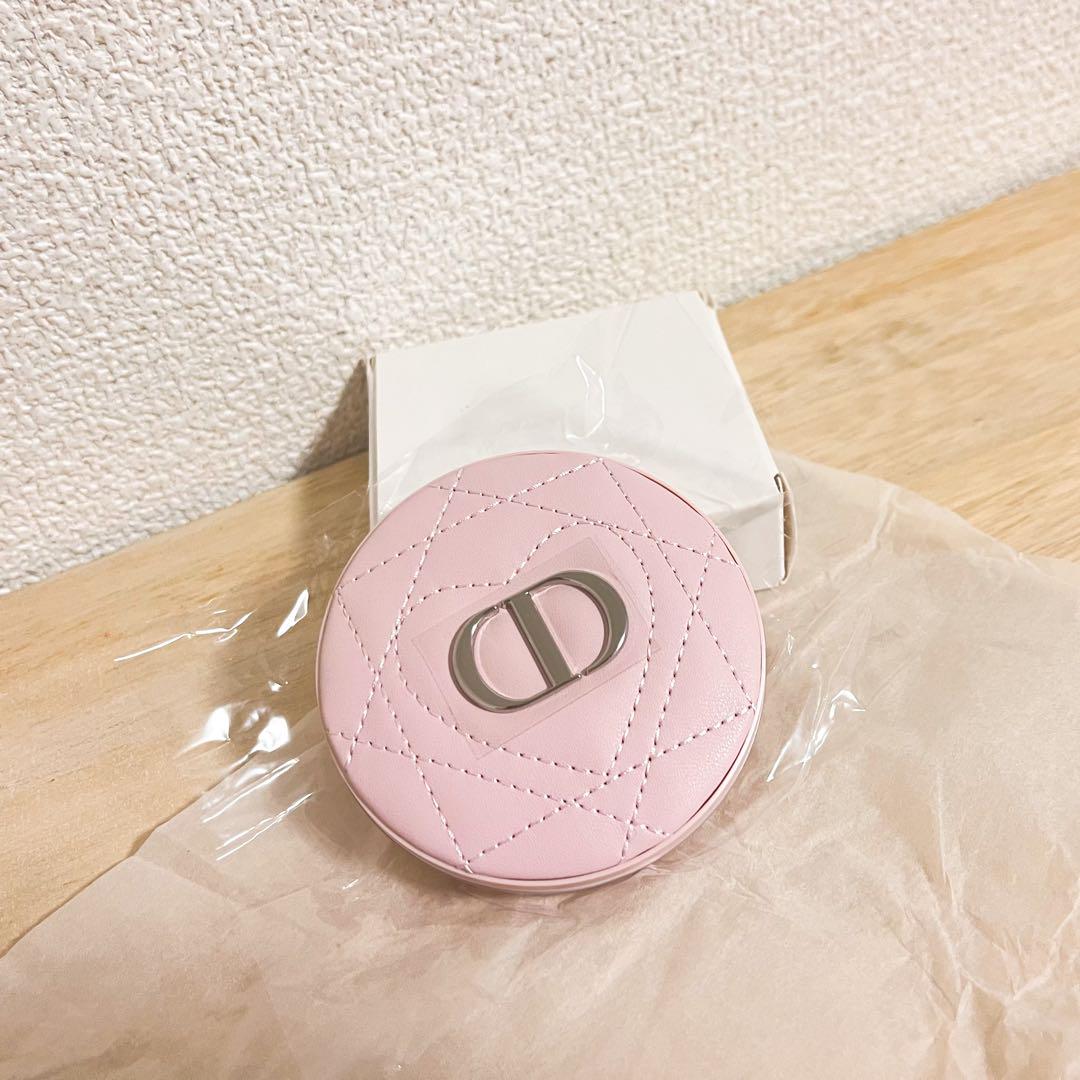 DIOR ノベルティ　ミラー Dior ノベルティ コンパクトミラー - メルカリ