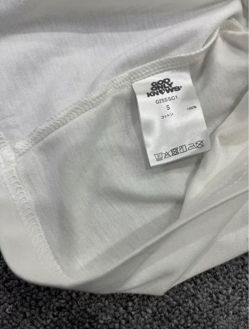 岩田剛典　GODONLYKNOWS Tシャツ　Sサイズ　ホワイト　未使用品 岩田剛典 GODONLYKNOWS Tシャツ Sサイズ ホワイト 未使用品