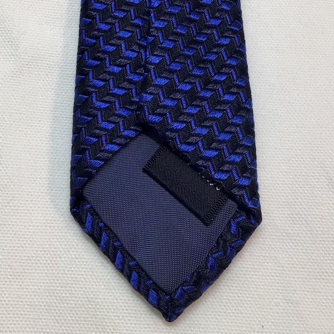 【美品】ポールスミス　ネクタイ　ブルー　折り幾何学　高級シルク使用 美品】ポールスミス ネクタイ ブルー 折り柄 高級ネクタイ 小物