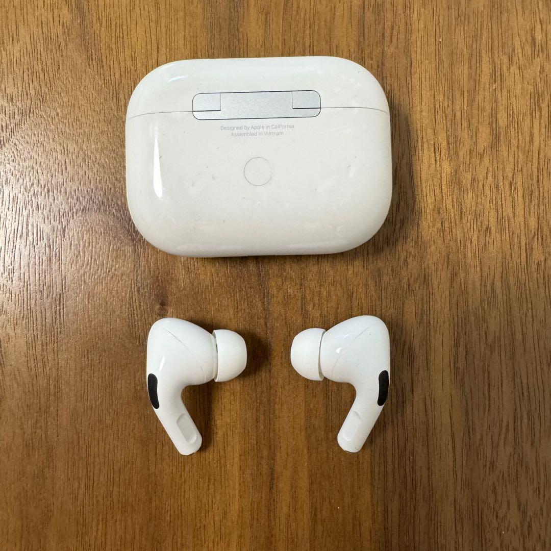 Apple AirPods Pro 第1世代