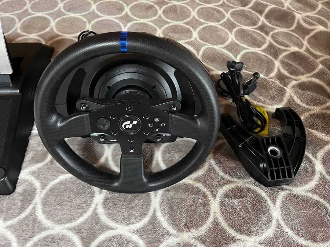 スラストマスターT300RS