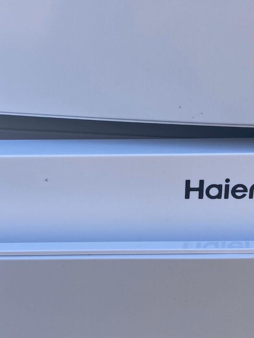 送料込☆2023年製/Haier【ノンフロン冷凍冷蔵庫】2ドア/右開き/121L