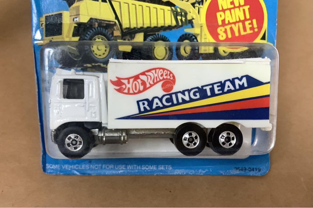 ホットウィール　WORKHORSES　No.9549　ハイウェイ ハウラー ホットウィール WORKHORSES No.9549 ハイウェイ ハウラー