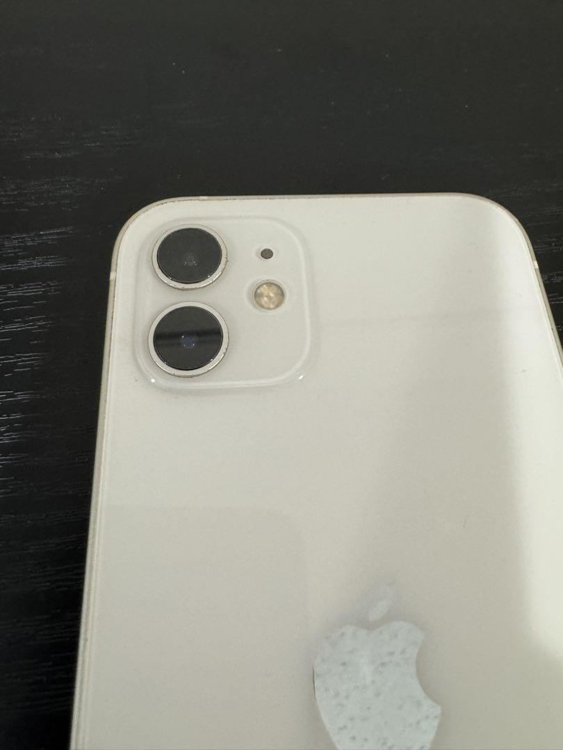 iPhone12 128GB ホワイト　simロックなし