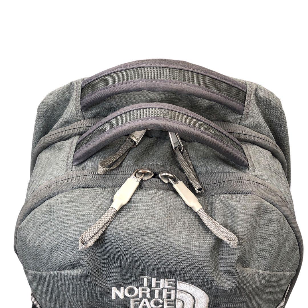 THE NORTH FACE リュック バックパック Vault 灰色 男女兼