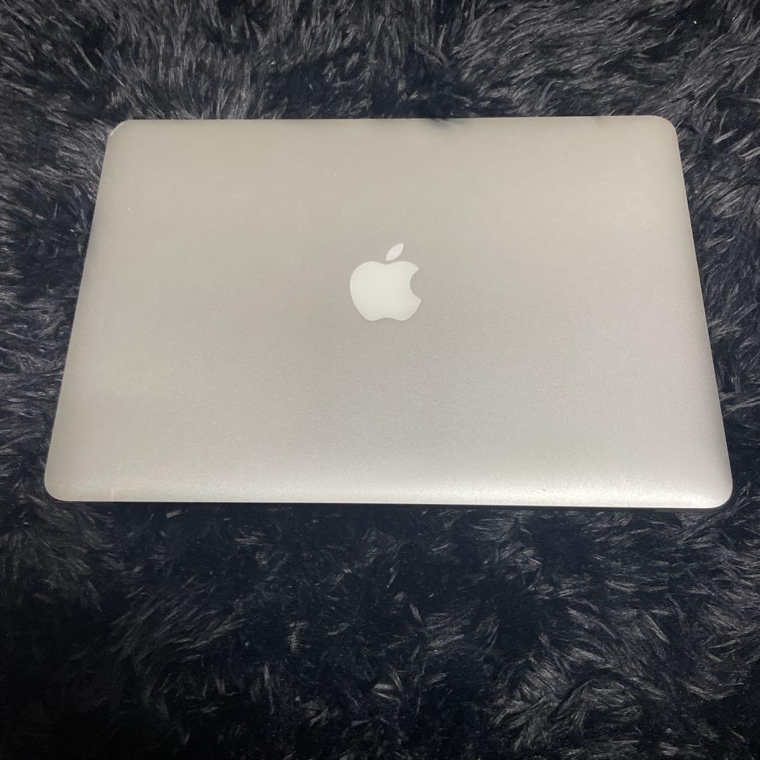 MacBook本体 Apple MacBook Air 128GB 8GB RAM