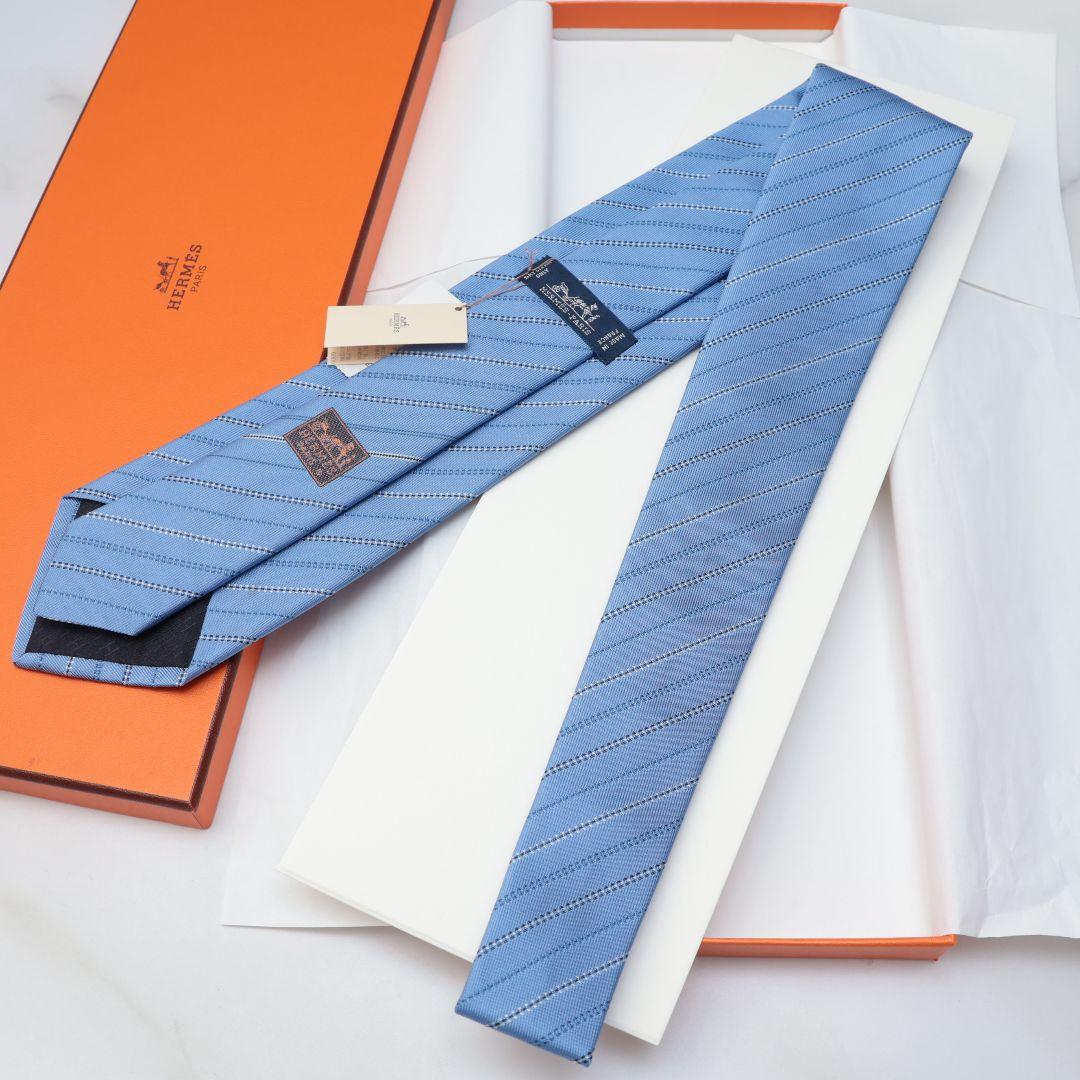 2点薄シミ HERMES