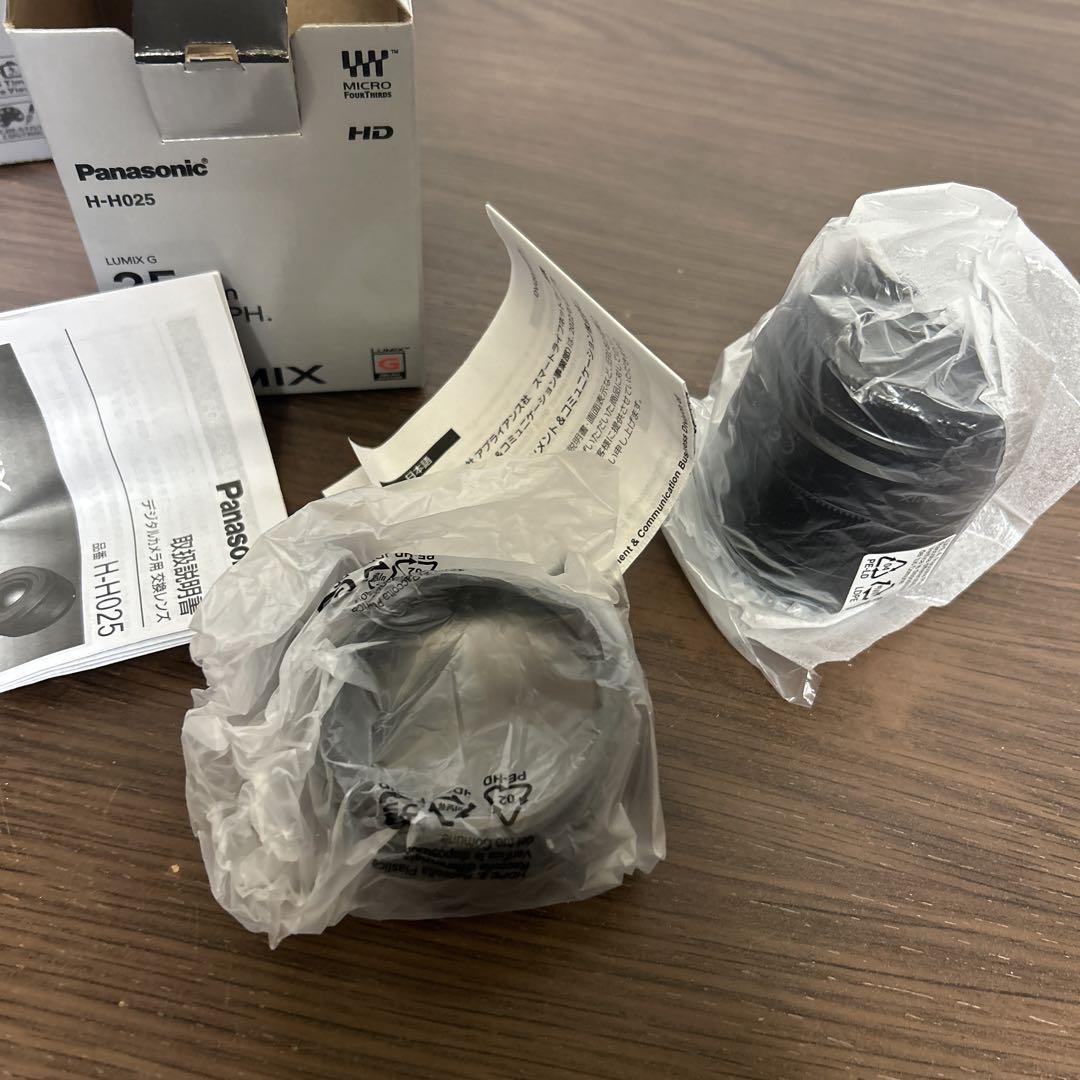 【極美品】パナソニック GX1 LUMIX デジタルカメラ+ 単焦点レンズ
