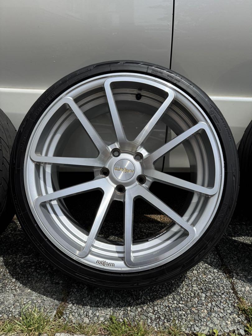 rotiform 19インチアルミ、タイヤセット アウディs3 8P着用サイズ