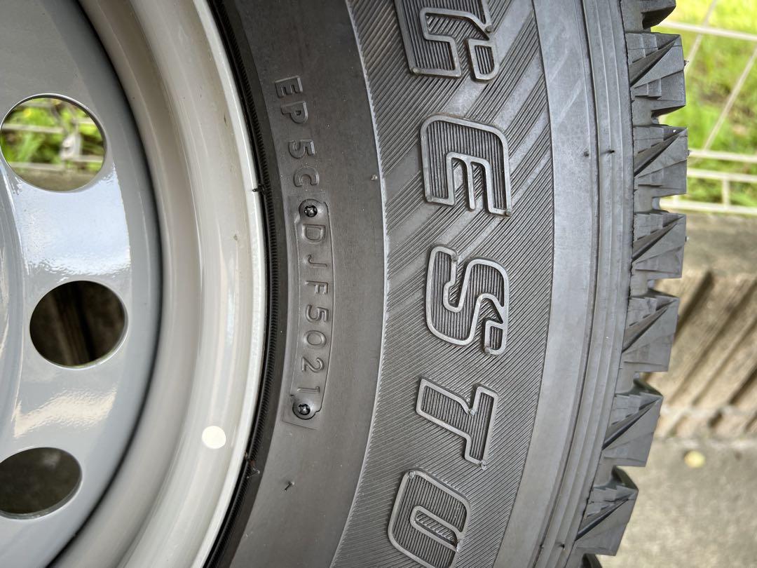 スタッドレスタイヤ BLIZZAK 215/80R16 1本 ランクル70 - メルカリ