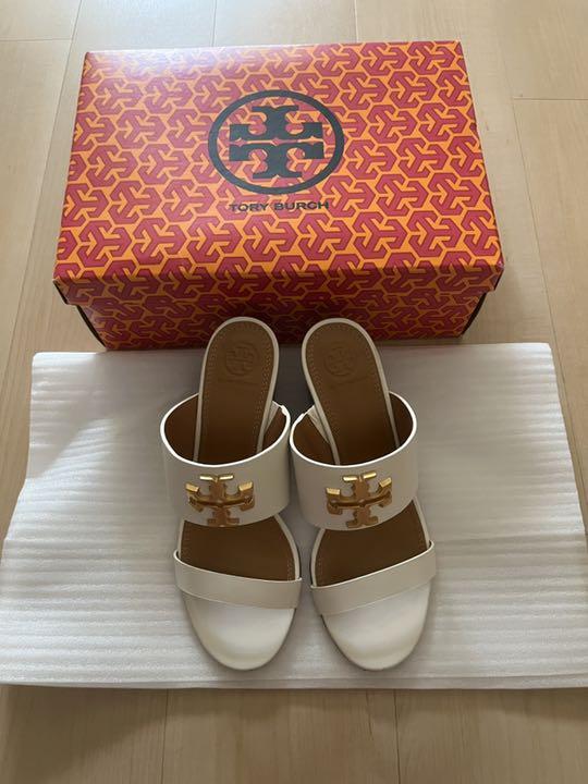 【返品交換不可】
Tory サンダル 65MM Everly Burch サンダル 【返品交換不可】
Tory サンダル 65MM Everly Burch サンダル