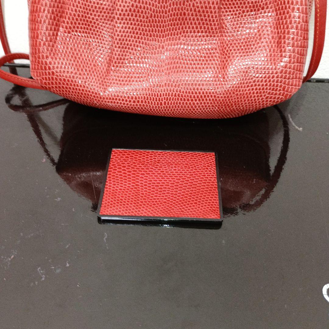 LONGINES赤色レザーショルダーポーチ