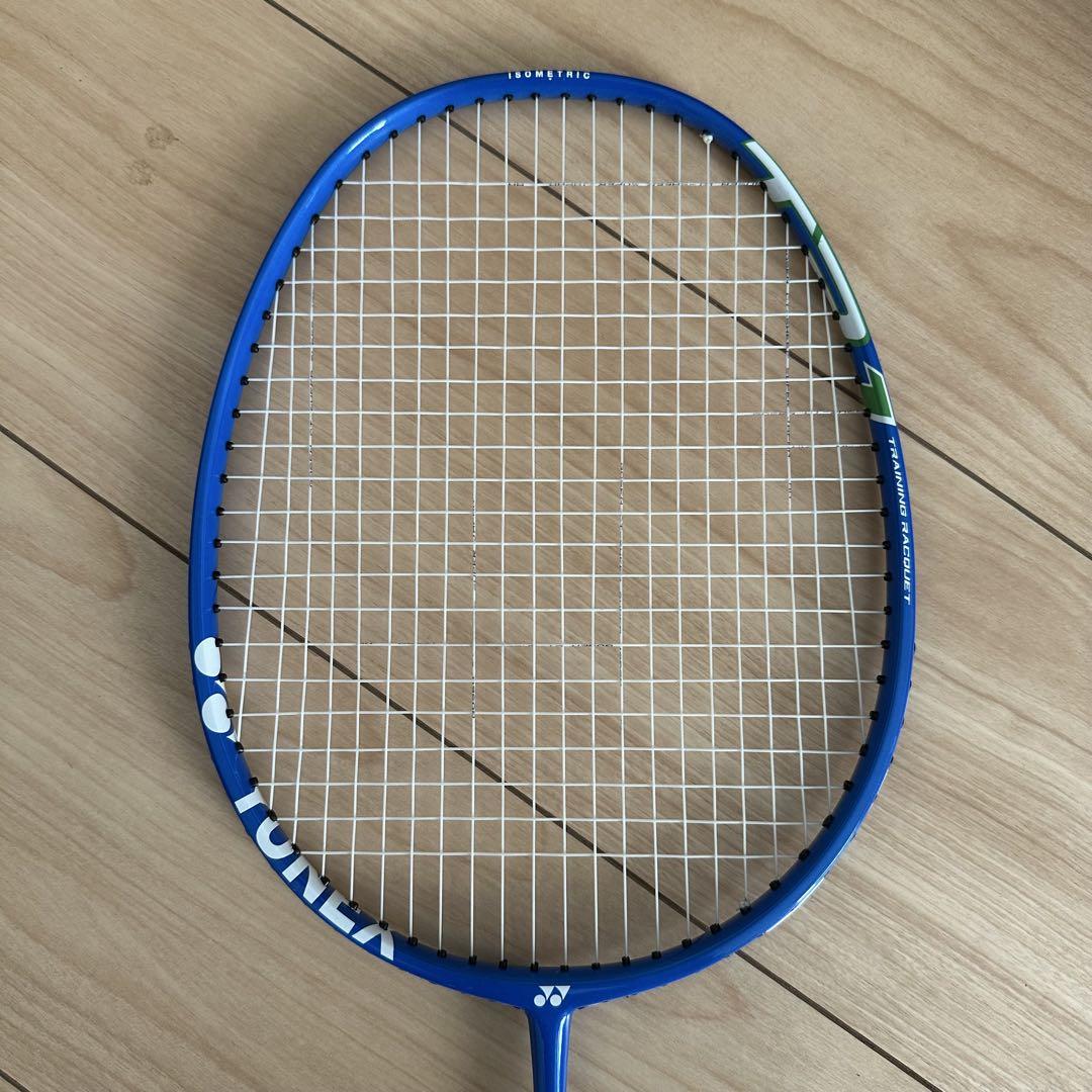 YONEX アイソメトリック TR1