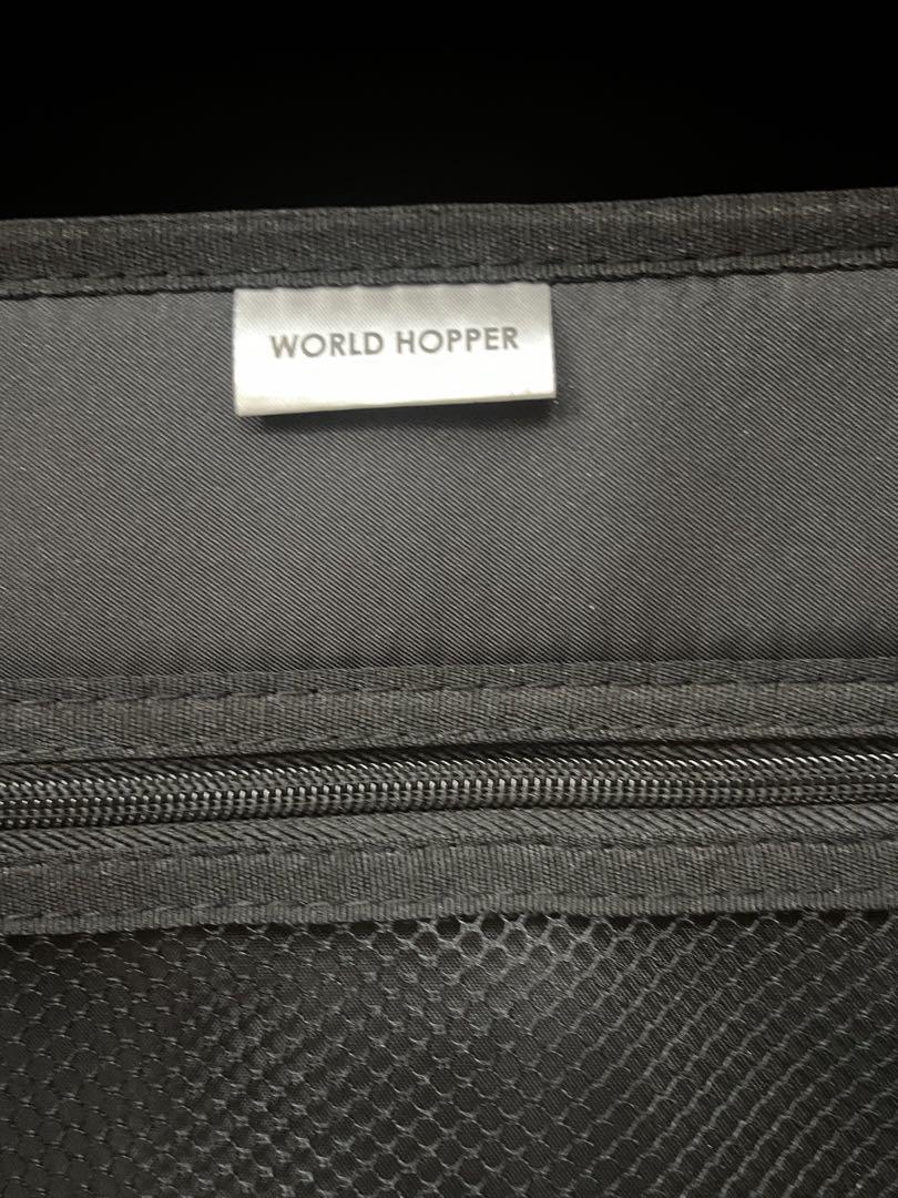 WORLD　HOPPER　スーツケース　赤　キャリーケース