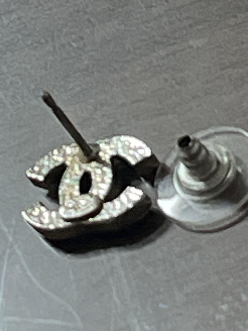 CHANEL シャネル　片耳　ピアス