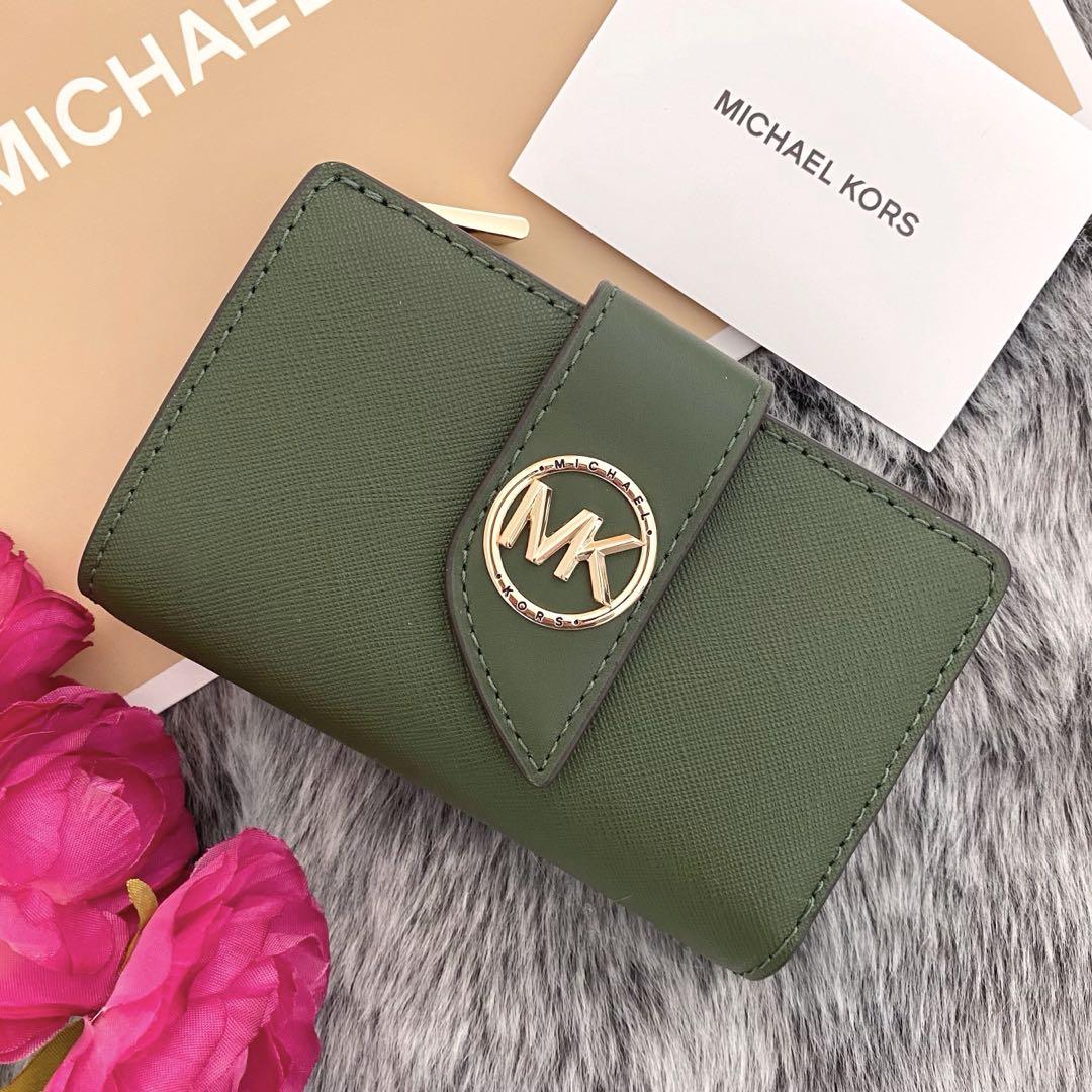 肌触りがいい 新品☆MICHAEL 長財布 レザー グリーン 折り財布 KORS 小物