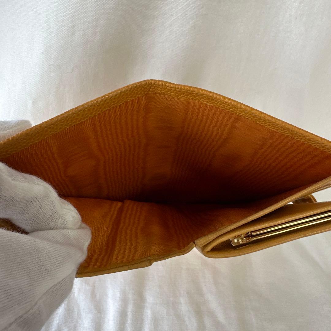 CHANEL キャビアスキン CC 二つ折り ゴールド金具 ココマーク