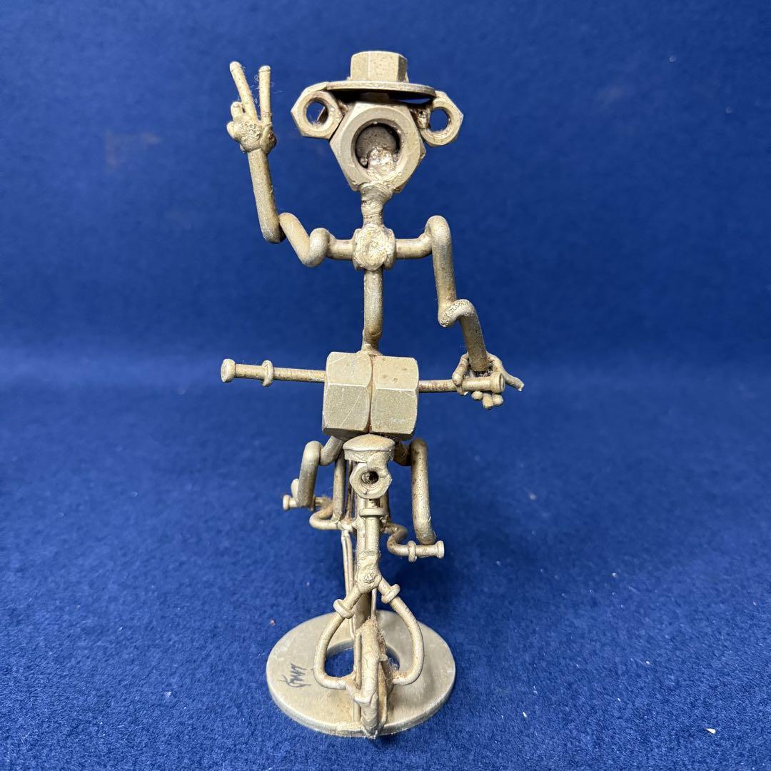 ロボット 模型 ボルト ナット ハンドメイド 手づくり 廃材 鉄製 ミニチュア ロボット 模型 ボルト ナット ハンドメイド 手づくり 廃材 鉄製