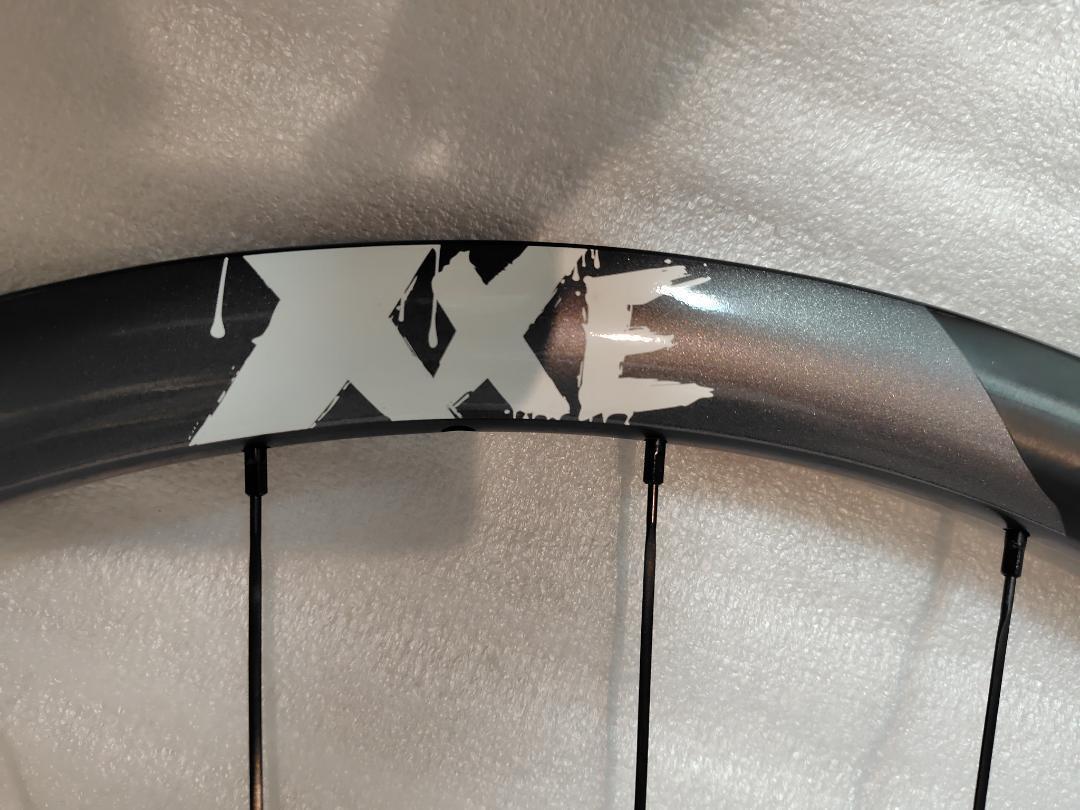 ELILEE XXE / E33 ホイールセット