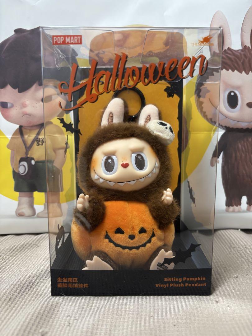 THE MONSTERS LABUBU ハッピー ハロウィン おすわりパンプキン