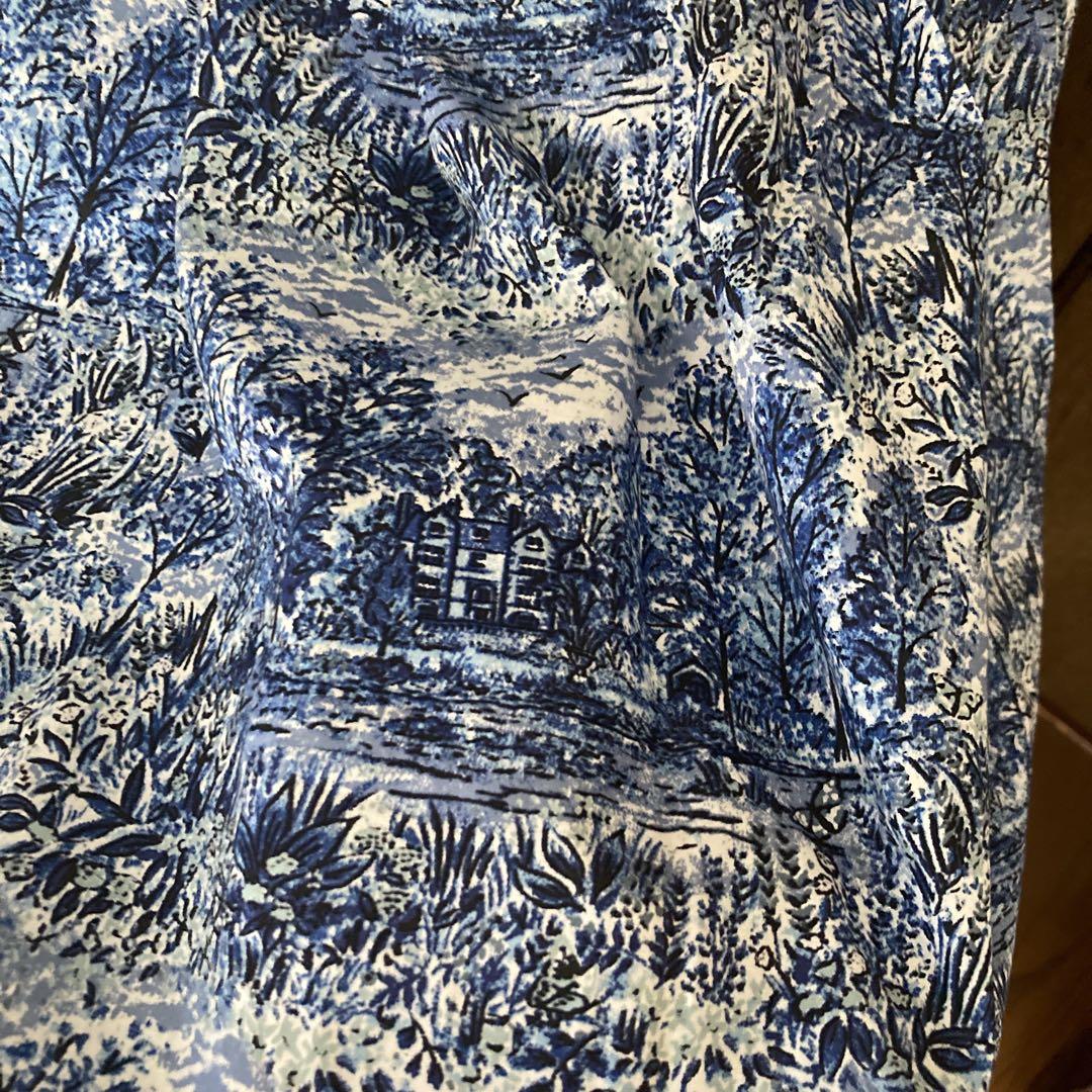 タック入りギャザーのリバティスカート　ハンドメイド