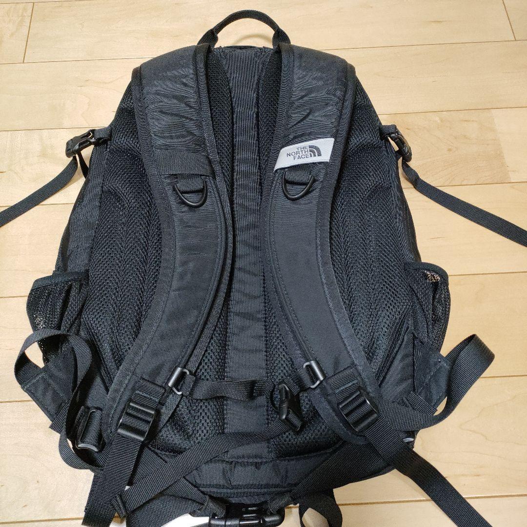 ノースフェイス　黒　バックパック