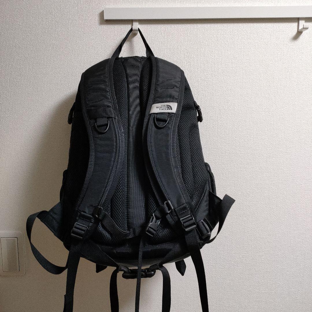 ノースフェイス　黒　バックパック