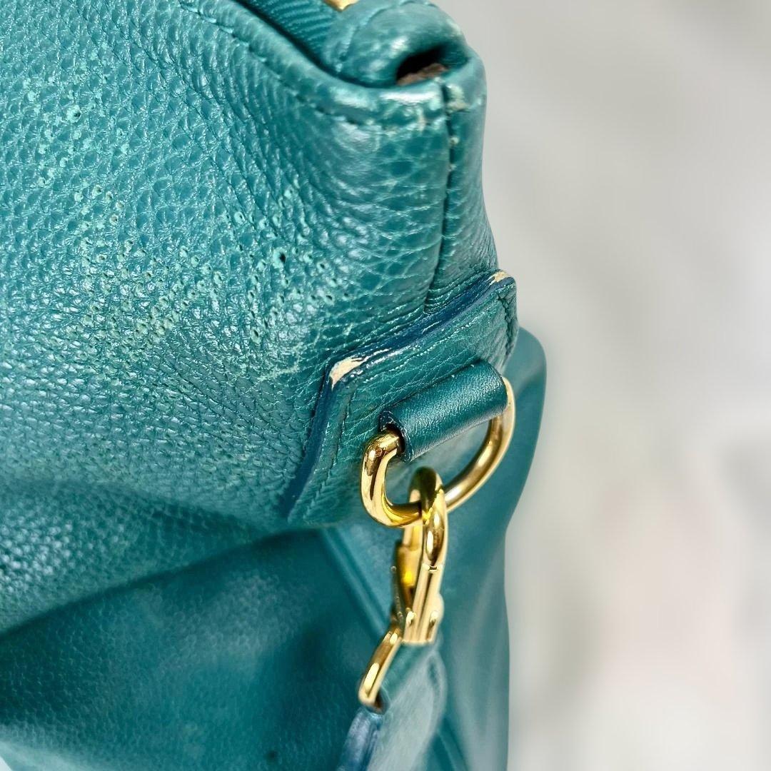 ルイヴィトン マヒナ セレネMM M93986 グリーン ショルダーバッグ ルイヴィトン マヒナ セレネMM M93986 グリーン ショルダーバッグ