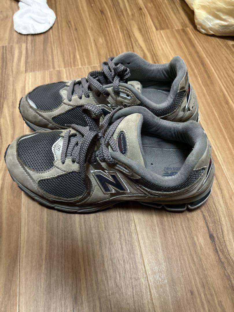 New Balance 2002r グレー