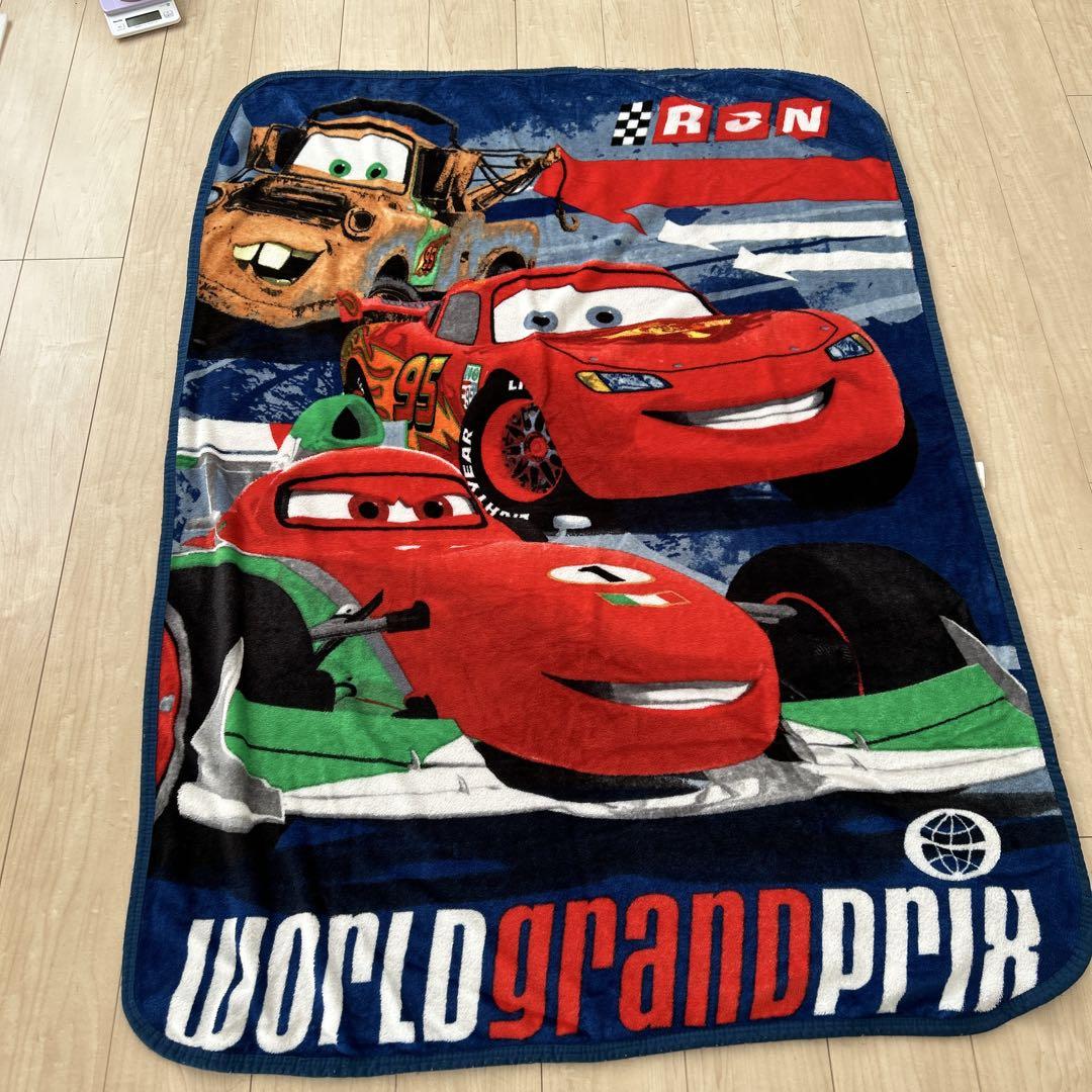 ディズニーカーズ ワールドグランプリ ブランケット
