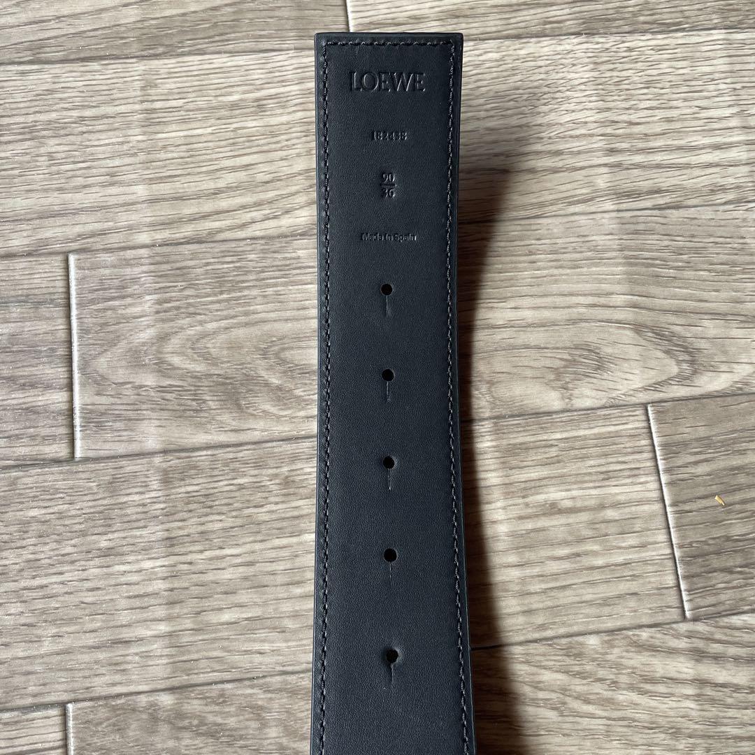 小物 LOEWE