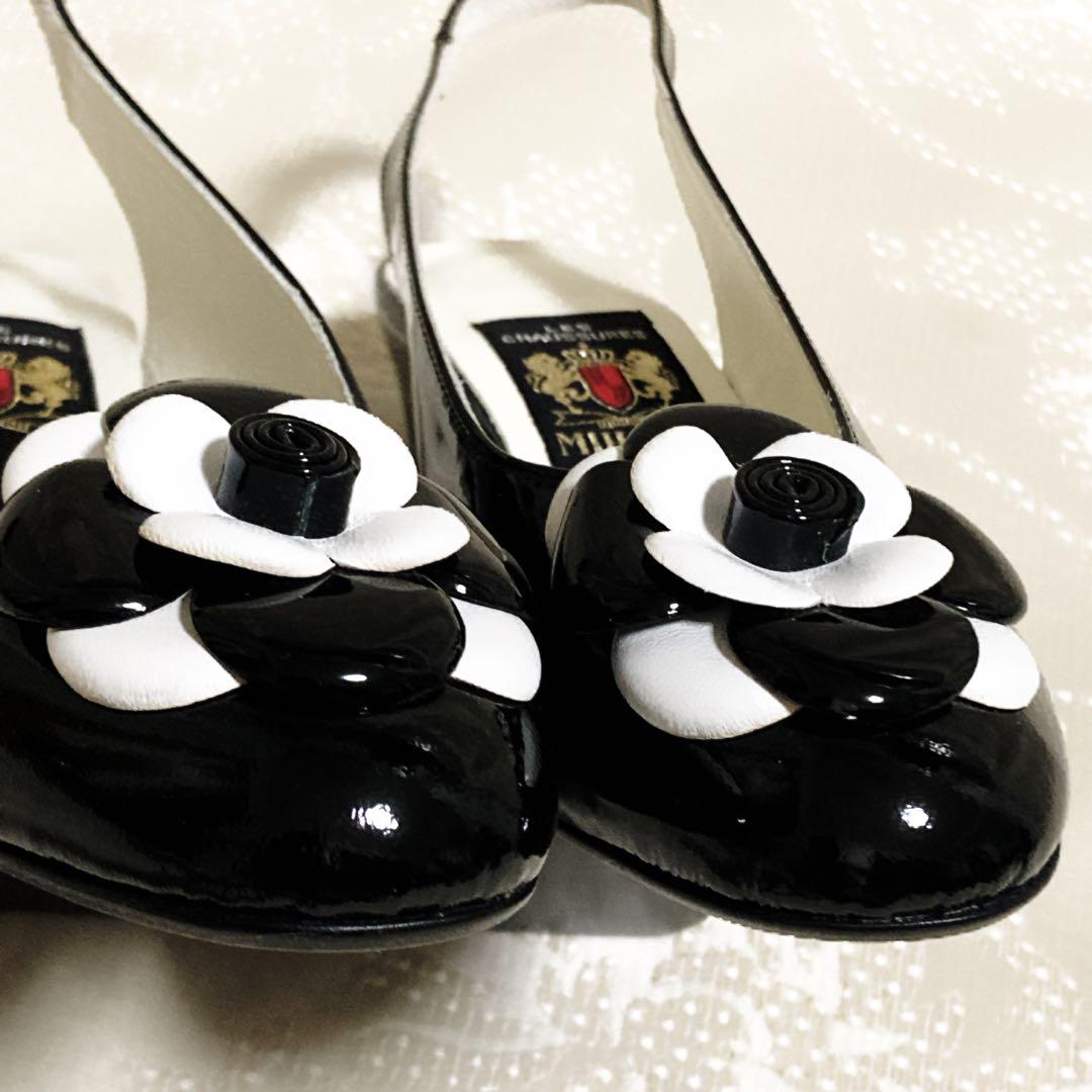 完売品 新品 ミハマ カメリア お花 パンプス 23.5 バックストラップ 黒