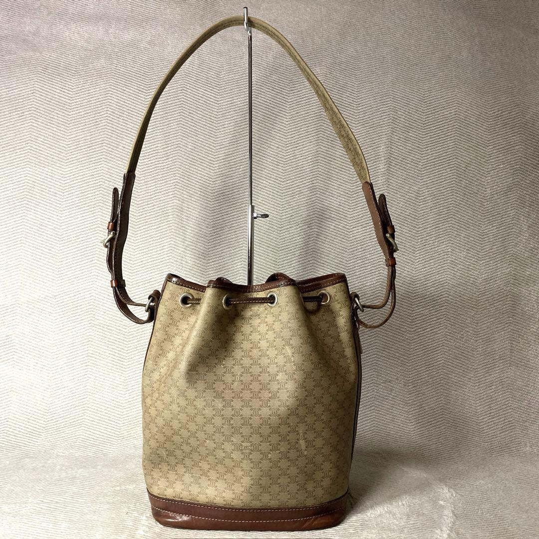 CELINE ショルダーバッグ 巾着型マカダムトリオンフレザーpVC CELINE ショルダーバッグ 巾着 マカダム トリオンフ レザー PVC