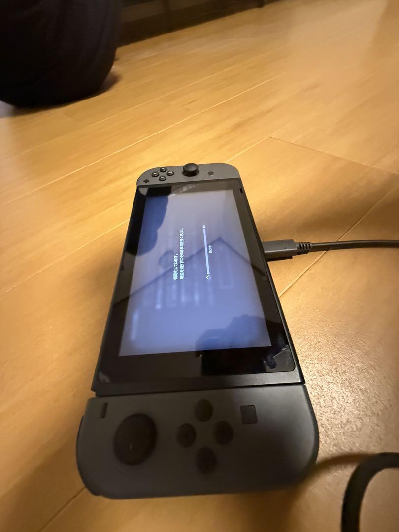 倫*也様 Nintendo Switch ニンテンドースイッチ　本体