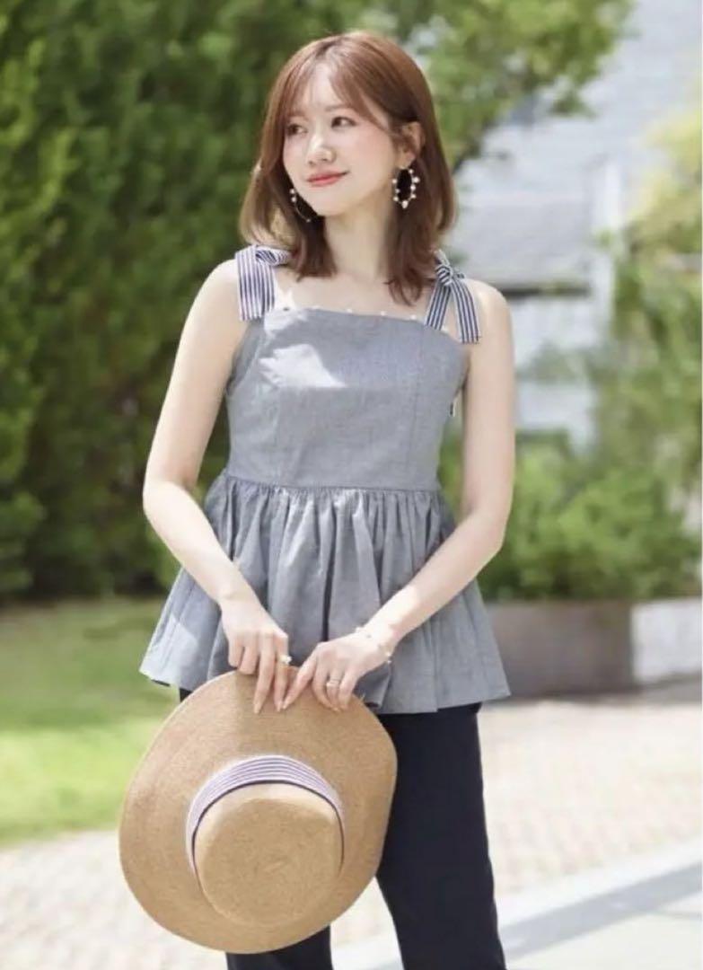 美品 メゾンエシェル こぼれパールボーダーリボンキャミソール