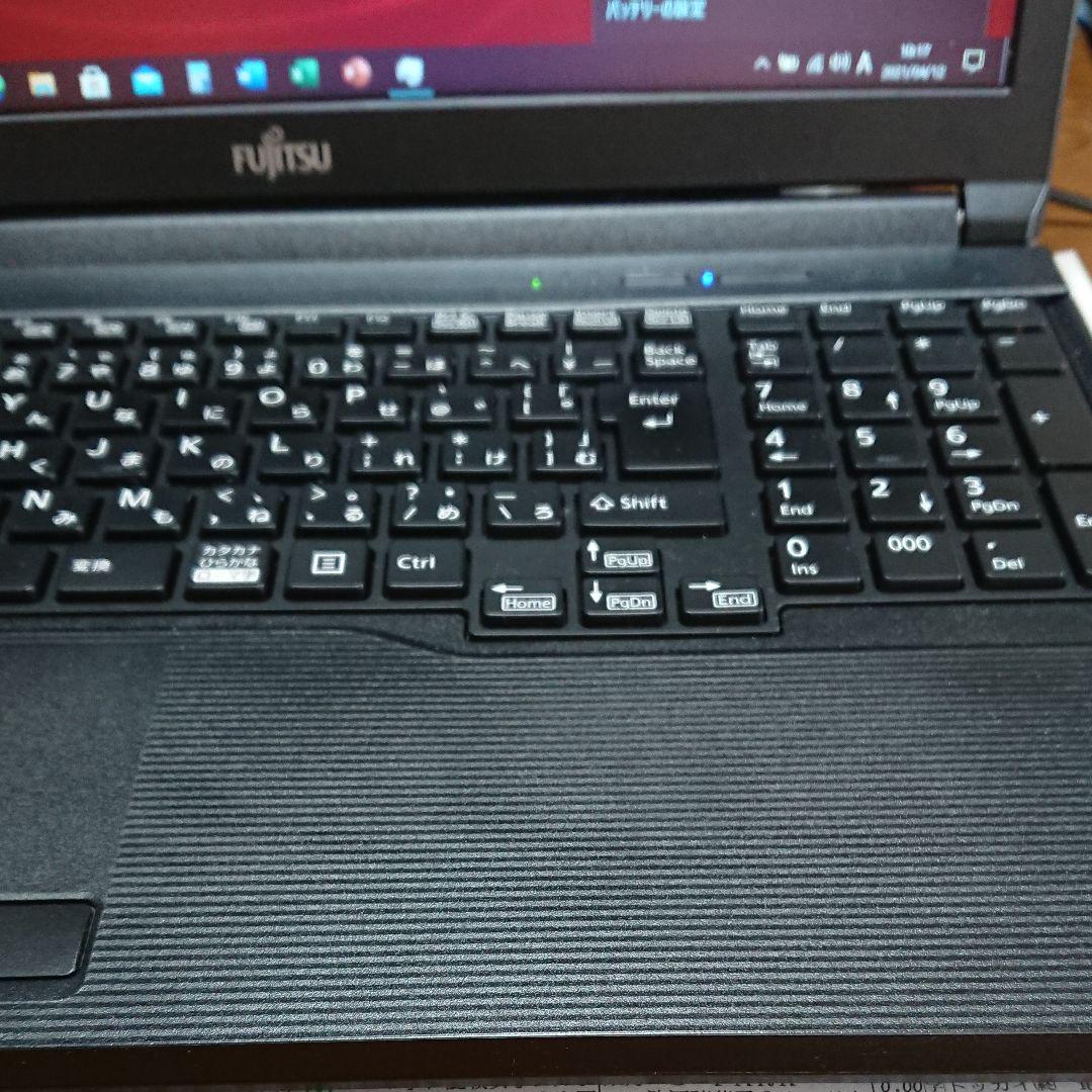 限定セール LIFEBOOK A579 B i5-8265U 8GB 240GB l2bij-m50573002560 人気セール