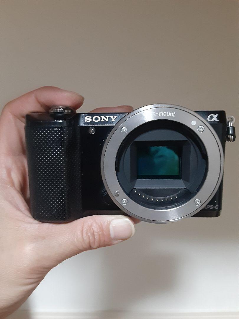 定番国産 ジャンク品 ミラーレス一眼カメラ α5000 5ZCTs-m50576586456 SONY 品質保証低価