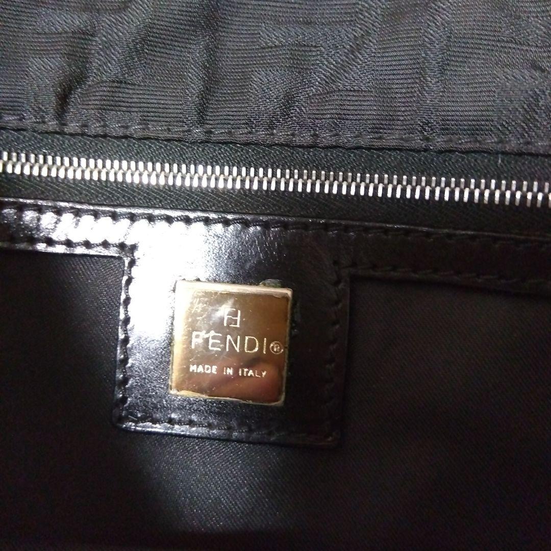 FENDI 黒 ナイロントートバッグ