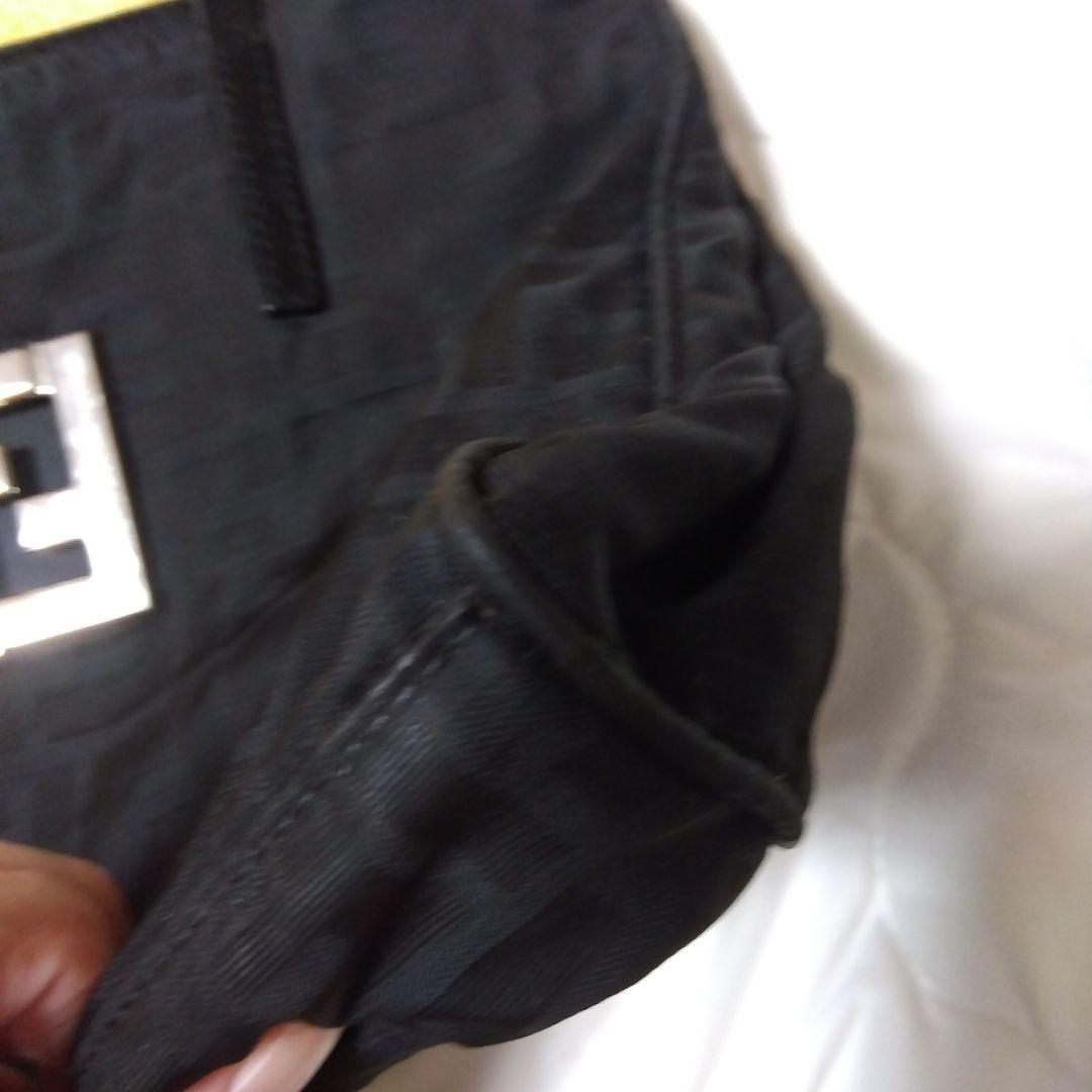 FENDI 黒 ナイロントートバッグ
