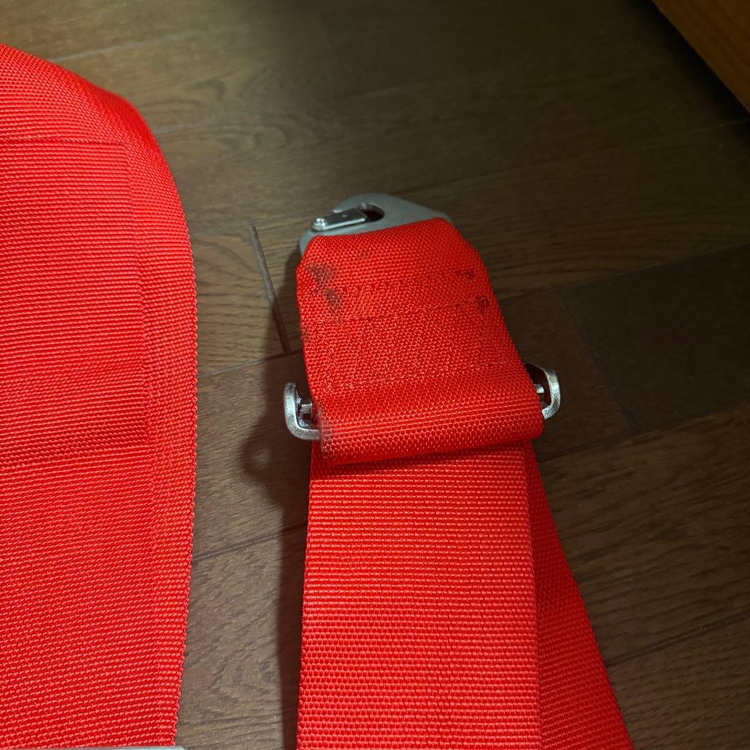 Silverstone 4点式シートベルト