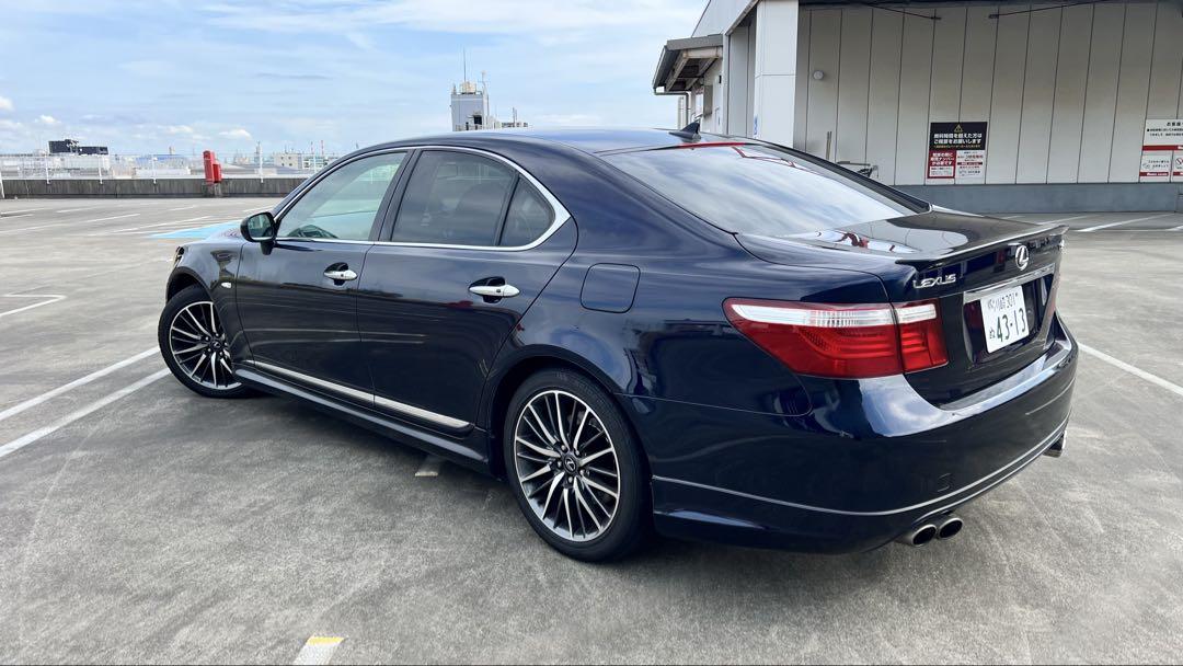 レクサス　LS460 V8 385馬力