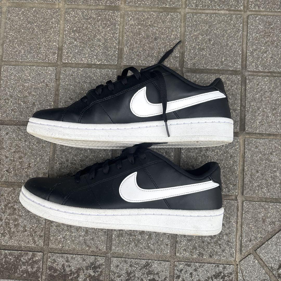 Nike ローカット スニーカー ホワイト/ブラック 本日お値下げ
