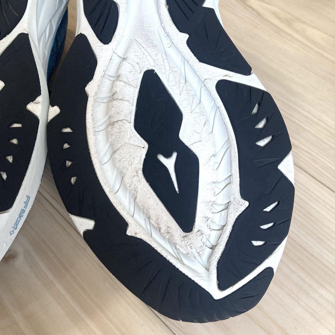 ✨超衝撃吸収✨asics NOVABLAST 4　WIDE　厚底　27.5cm