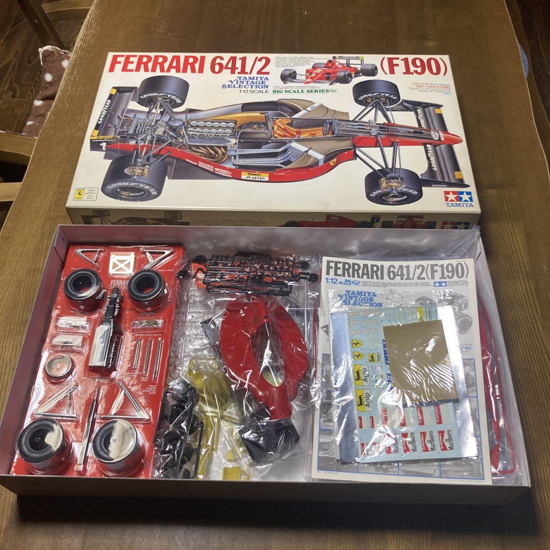 タミヤ　プラモデル　1/12 フェラーリ　641/2 （F190） 未組立